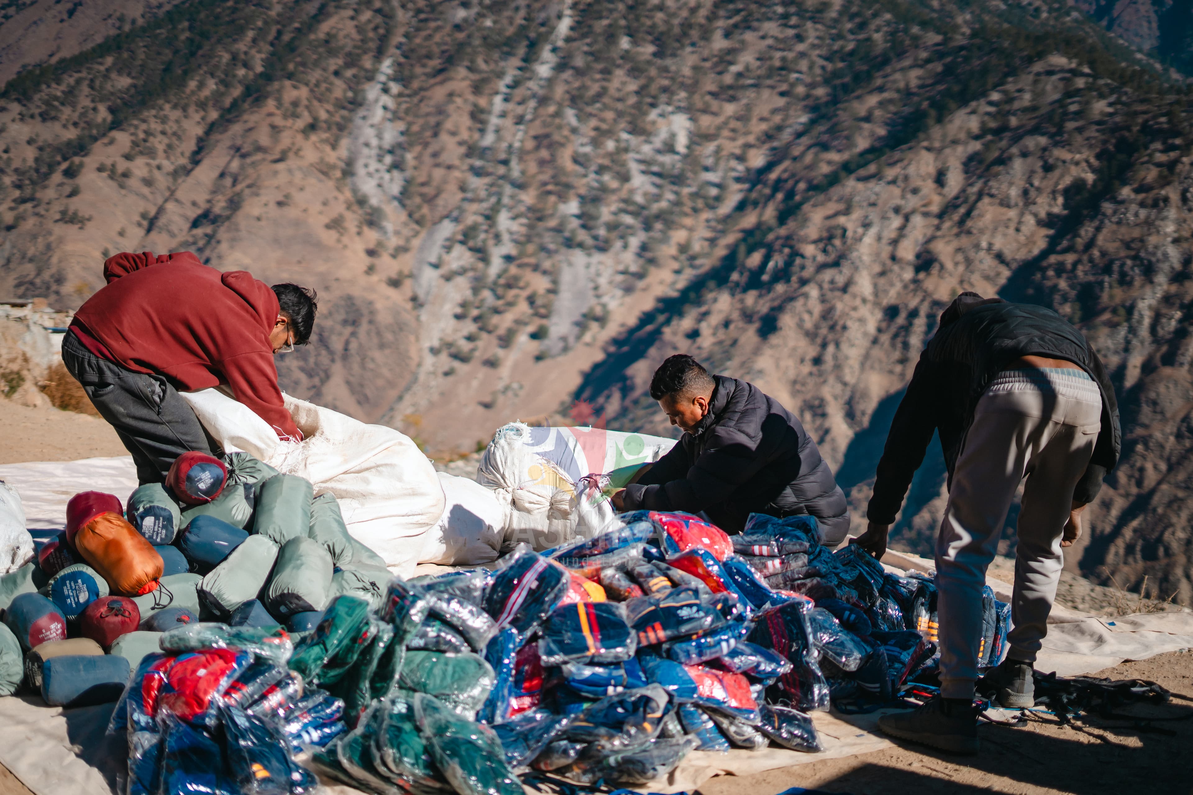 कालिकोट | जाडोमा न्यानो कपडा वितरण कार्यक्रम – २०८२